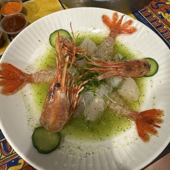 Holbox - Shrimp and scallop aguachile - Latin American Near Me - Los Angeles, California Holbox - Shrimp and scallop aguachile - Latin American Near Me - Los Angeles, California
