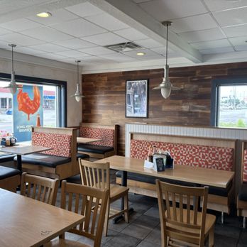 Long John Silver's - Inside lobby - Seafood Near Me - Shawnee, Oklahoma Long John Silver's - Inside lobby - Seafood Near Me - Shawnee, Oklahoma