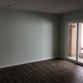 BM Windows - Guest bedroom sliding glass door - Windows Installation Near Me - San Diego, California