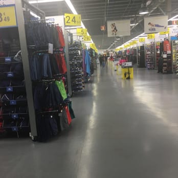Decathlon - Sporting Goods Near Me - Camas, SE