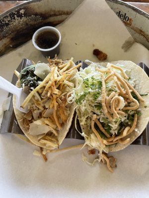 Taco diVino by null