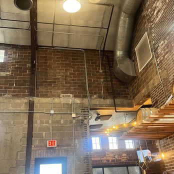 Moontown Brewing Company - Structure - Brewpubs Near Me - Whitestown, Indiana Moontown Brewing Company - Structure - Brewpubs Near Me - Whitestown, Indiana