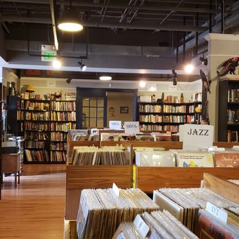 PROTEAN BOOKS & RECORDS - Updated January 2026 - 43 Photos & 31 Reviews