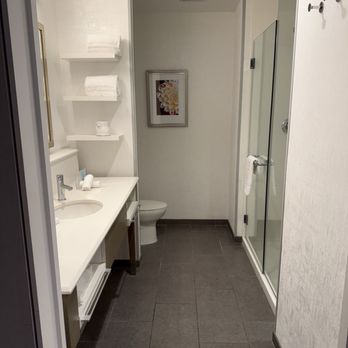 Hampton Inn Long Beach Airport - Bathroom. Pretty useable. - Hotels Near Me - Long Beach, California Hampton Inn Long Beach Airport - Bathroom. Pretty useable. - Hotels Near Me - Long Beach, California