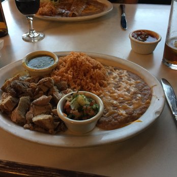 Panchitos Restaurant - carnitas platter with green sauce - Mexican Near Me - San Rafael, California