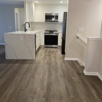 Iris Cleaning Services - Office Cleaning Near Me - Canyon Country, California