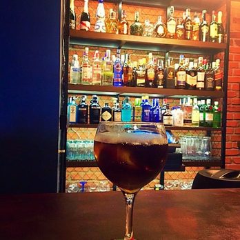 The Shaker - Selección de Bebidas. - Pubs Near Me - Madrid, M The Shaker - Selección de Bebidas. - Pubs Near Me - Madrid, M