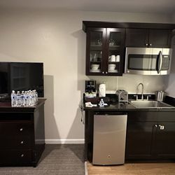 Peacock Suites