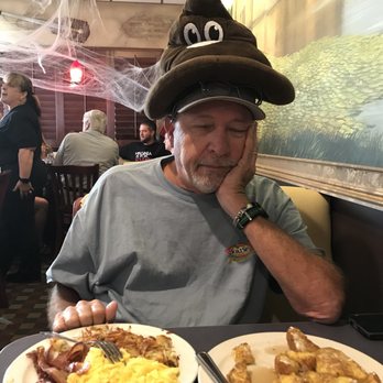Annie's Cafe - Temecula - Breakfast & Brunch Near Me - Temecula, California