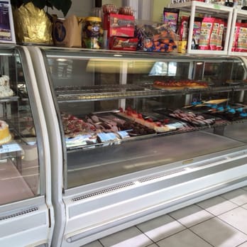 La Luz Bakery - Front of the store when you walk in! - Bakeries Near Me - Mundelein, Illinois La Luz Bakery - Front of the store when you walk in! - Bakeries Near Me - Mundelein, Illinois