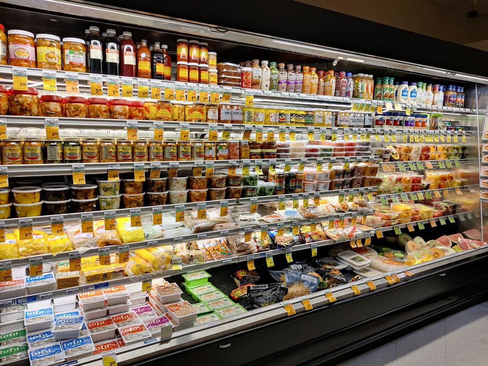 FOODLAND Updated July 2024 1401 Photos & 380 Reviews 2939 Harding