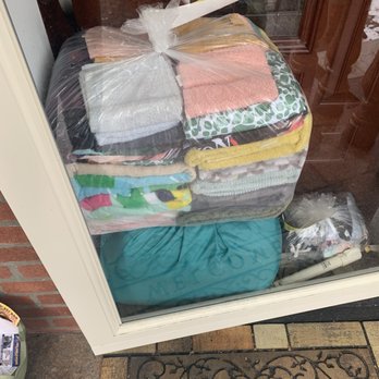 Sunflower Laundromat - Clean clothes delivered to your doorsteps! - Laundromat Near Me - Brooklyn, New York