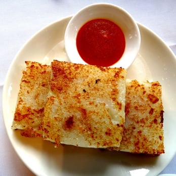 龍皇酒家 - 香煎臘味蘿蔔糕 $26 - Cantonese Near Me - Hong Kong, HK 龍皇酒家 - 香煎臘味蘿蔔糕 $26 - Cantonese Near Me - Hong Kong, HK