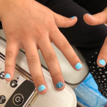Versaci Nails Spa - Nail Salons Near Me - Eastvale, California