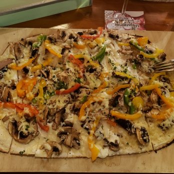 Flammkuchenhütte - Veggie Pizza - German Near Me - Mehlingen, RP Flammkuchenhütte - Veggie Pizza - German Near Me - Mehlingen, RP