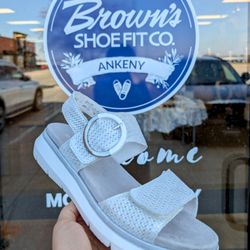 Brown's Shoe Fit Co. Ankeny