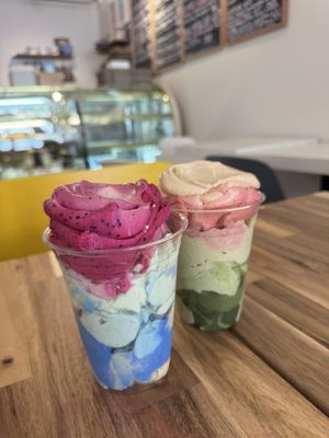 Happy Zoe Vegan Bakery by null