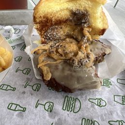 The Truffle burger (single that you get is not the one in the pictures. The Truffle burger (single that you get is not the one in the pictures.