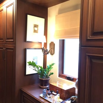 Anita's Custom Draperies - Master Closet Blind - Interior Design Near Me Anita's Custom Draperies - Master Closet Blind - Interior Design Near Me