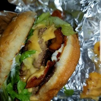 K & C Burkie - This Burger was Ridiculous ..Rediculously good lol. Fresh beef,  it was a big, this is how a burger should be. - Burgers Near Me - Lakewood, Washington