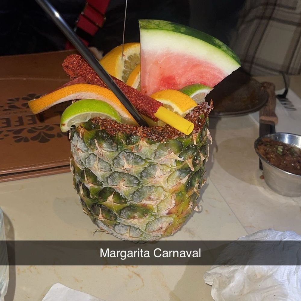 El Jefe Lena Y Mar - Margarita Carnaval - Seafood Near Me - Aurora, Illinois