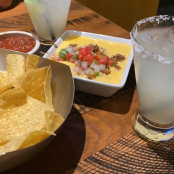 Cantina Laredo - Chips salsa queso and margaritas - Mexican Near Me - Sandestin, Florida Cantina Laredo - Chips salsa queso and margaritas - Mexican Near Me - Sandestin, Florida