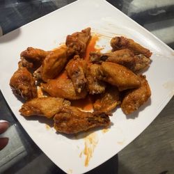 Western Daughters Butcher Shoppe - Fried chicken wings