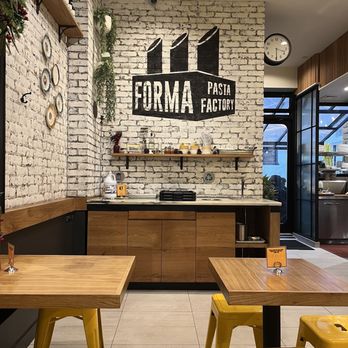 Forma Pasta Factory - the interior of the restaurant - Italian Near Me - Brooklyn, New York