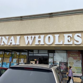 Vinai Wholesale - The outside - Grocery Near Me - Sacramento, California