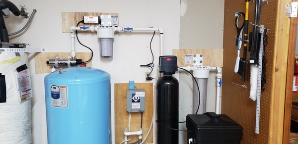 Bassetti - This water treatment was for a customer with Calcium, Iron, Manganese and bacteria issues. With a young family and a new home, they were looking for water treatment to protect all their new appliances and give their family good clean drinking water.