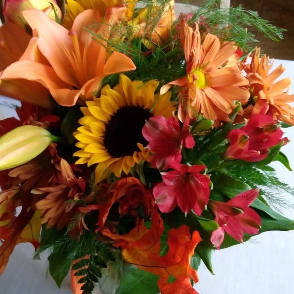 Tropic-Ardens - Floral Arrangement - Florists Near Me - Quakertown, Pennsylvania Tropic-Ardens - Floral Arrangement - Florists Near Me - Quakertown, Pennsylvania