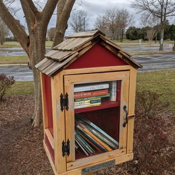 Little Free Library - Little Free Library, 13620 Erwin Rd, Charlotte - Community Book Box Near Me - Charlotte, North Carolina Little Free Library - Little Free Library, 13620 Erwin Rd, Charlotte - Community Book Box Near Me - Charlotte, North Carolina