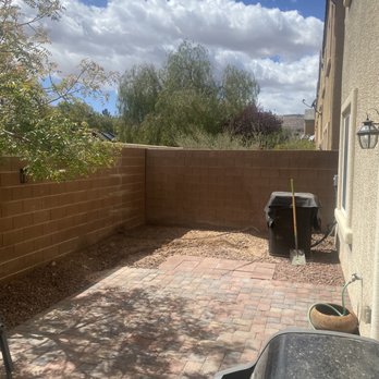 Woodys Tree Service - After the work completed, all cleaned up!! - Tree Services Near Me - Las Vegas, Nevada Woodys Tree Service - After the work completed, all cleaned up!! - Tree Services Near Me - Las Vegas, Nevada