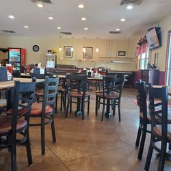 Goodfella's Pizza - The inside