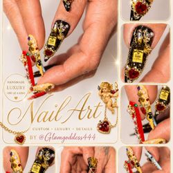 La Vie Nails and beauty Suites