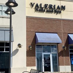 Valerian Nails And Spa - Outside