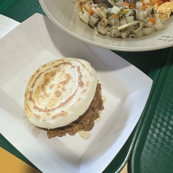 Noodle Art - Chinese hamburger - Noodles Near Me - Los Angeles, California