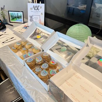 Happy Brain Bakeshop - Desserts Near Me - Glendale, California