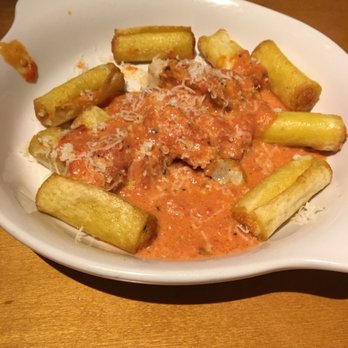 Olive Garden Italian Restaurant - Stuffed ziti - Italian Near Me - Syracuse, New York Olive Garden Italian Restaurant - Stuffed ziti - Italian Near Me - Syracuse, New York