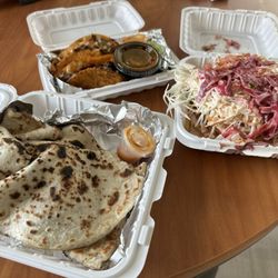 El Sabor Catracho - You can tell that the food is prepared with care right on the spot.