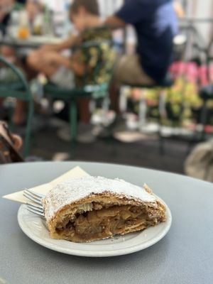 Café Tomaselli by null