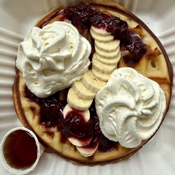 Aiwi Waffles - Banana & Berry Waffle - Waffles Near Me - Honolulu, Hawaii