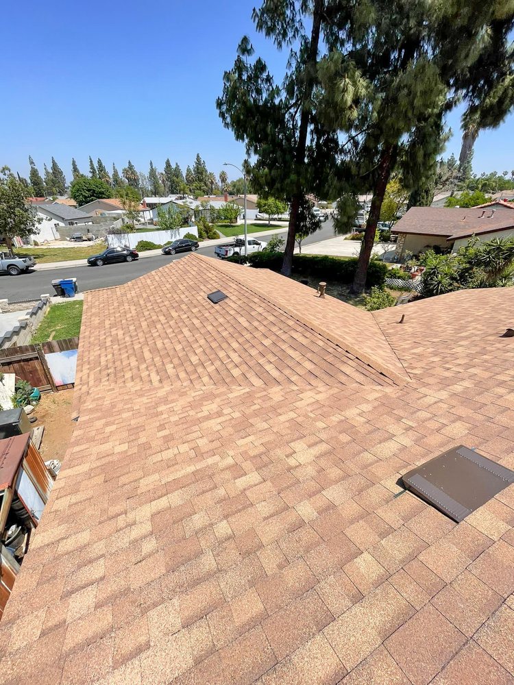 Slide of Roofing and More