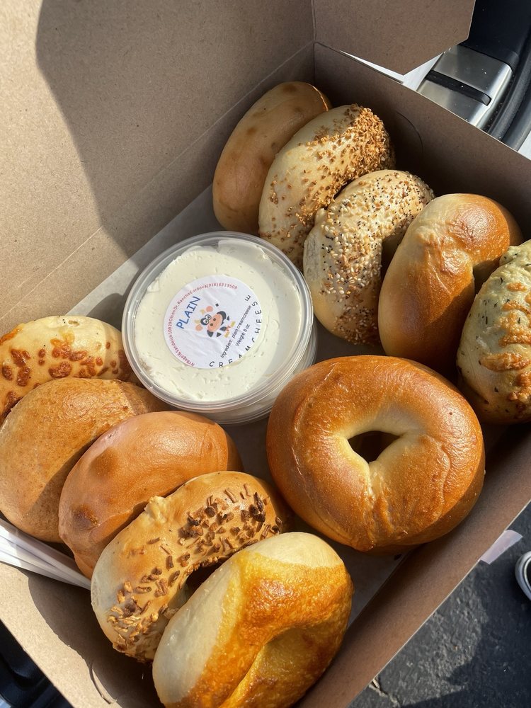 NEW YORK BAGEL & CAFE Updated September 2024 277 Photos & 328 Reviews 10929 Olson Dr