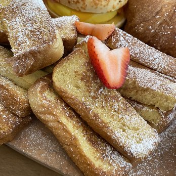 Ancient City Brunch Bar - French toast sticks - Cafes Near Me - St. Augustine, Florida