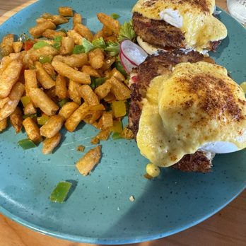Toasty An All Day Eatery - Crab Cake Benedict - Comfort Food Near Me - Montrose, Colorado Toasty An All Day Eatery - Crab Cake Benedict - Comfort Food Near Me - Montrose, Colorado