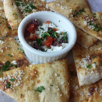 Pitfire Pizza - Flatbread & Ricotta - Pizza Near Me - Pasadena, California