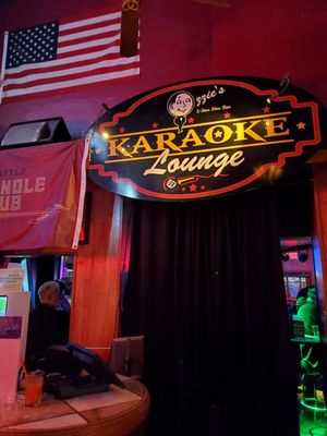 Ozzie's by null