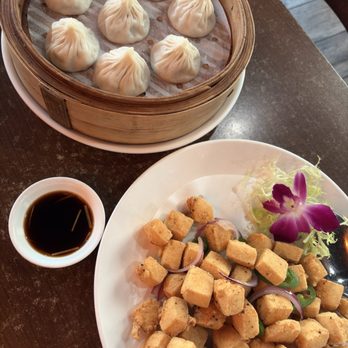 Yang Kee Dumpling - Yang Kee pork soup dumpling and fried salt &pepper tofu - Dim Sum Near Me - Davis, California
