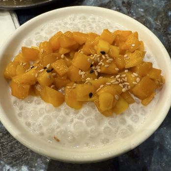 Chao - Tapioca, mango and mango pudding on bottom - Asian Fusion Near Me - Honolulu, Hawaii